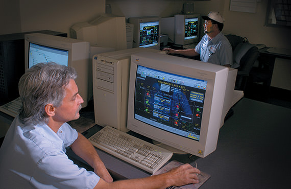 On utilise les cyclones pour séparer les particules dans une suspension liquide.